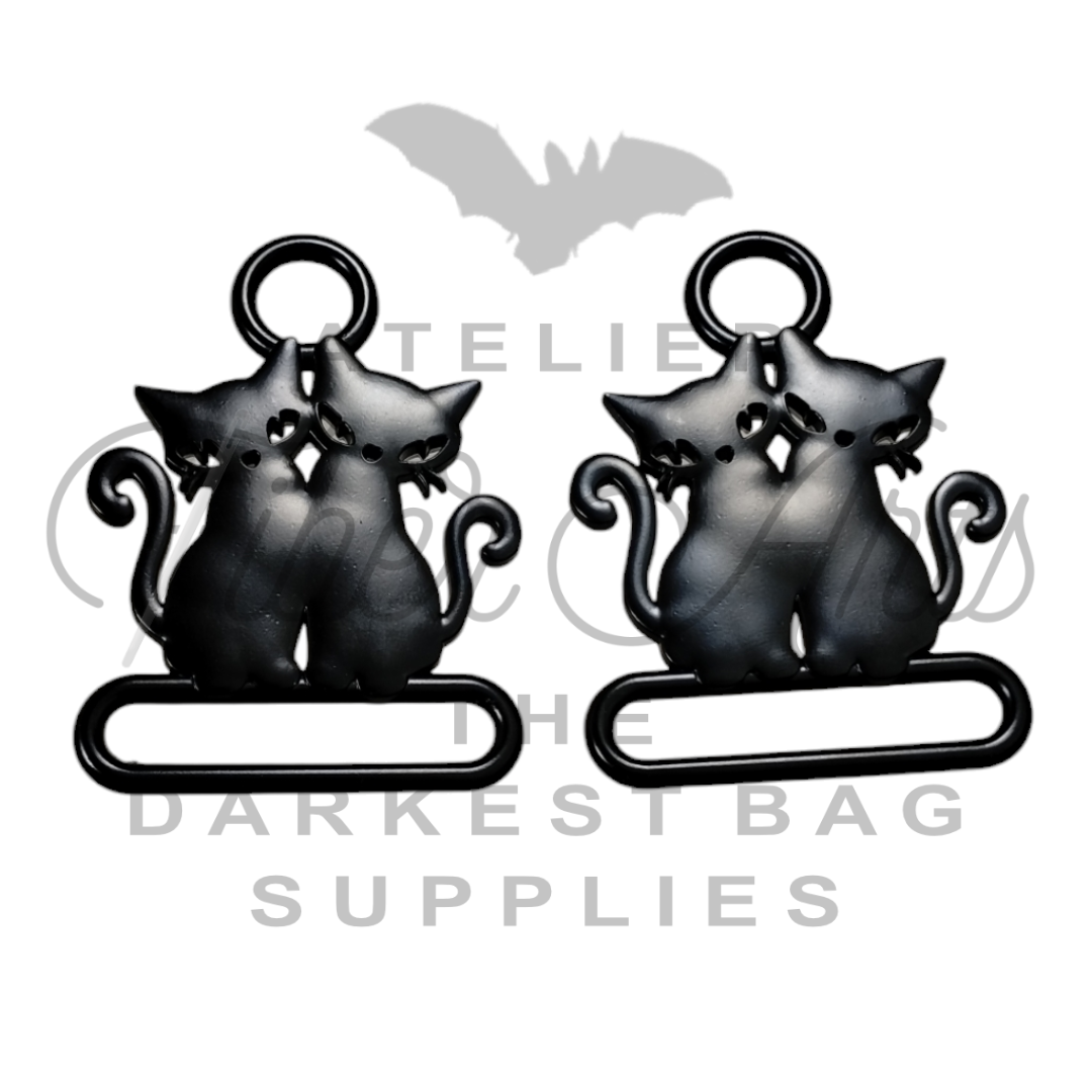 Double Trouble Strap Connectors - 2 per pack - Matte Black - 38mm / 1.5" at Atelier Fiber Arts