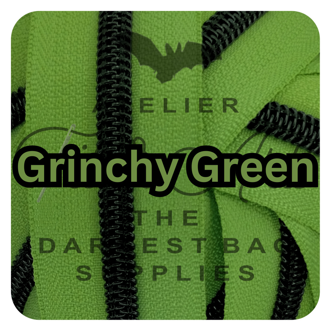 #5 Zipper - Grinchy Green - by the meter - Black Teeth at Atelier Fiber Arts