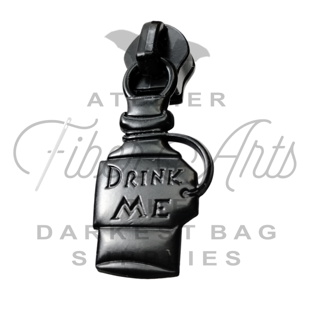 #5 Drink Me in Nylon Zipper Pulls in Matte Black - 3pcs at Atelier Fiber Arts