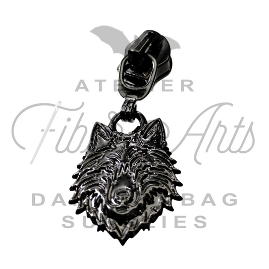 #5 Wolf Nylon Zipper Pulls in Gunmetal - 3pcs at Atelier Fiber Arts