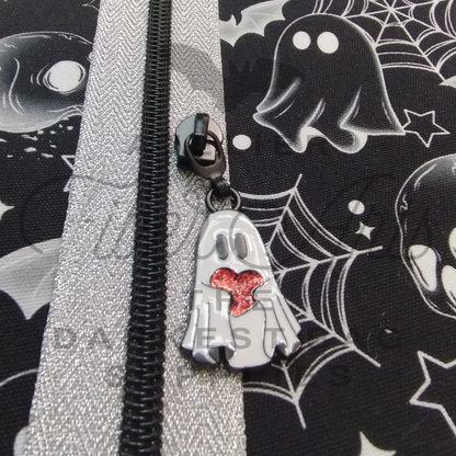 #5 Zipper - Silverado - by the meter - Black Teeth at Atelier Fiber Arts