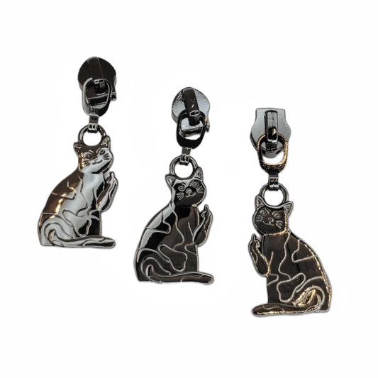 #5 Snarky Cat - Nylon Zipper Pulls in Gunmetal - 3pcs at Atelier Fiber Arts