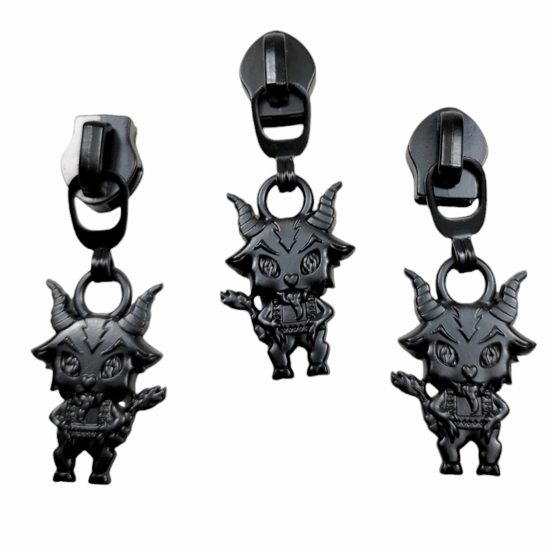 #5 Krampus Nylon Zipper Pulls Matte Black - 3pcs at Atelier Fiber Arts