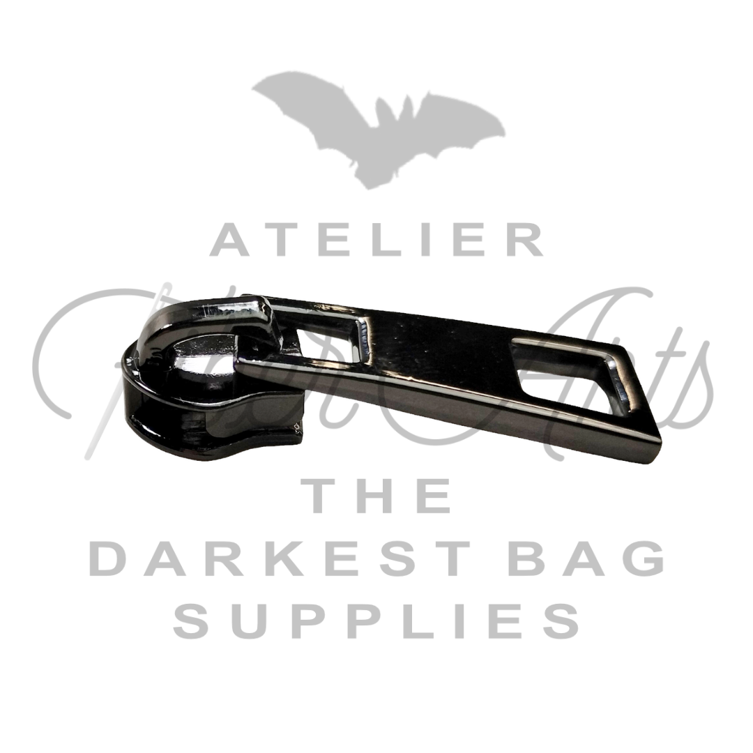 #5 Rectangle Nylon Zipper Pull in Gunmetal - 3pcs at Atelier Fiber Arts