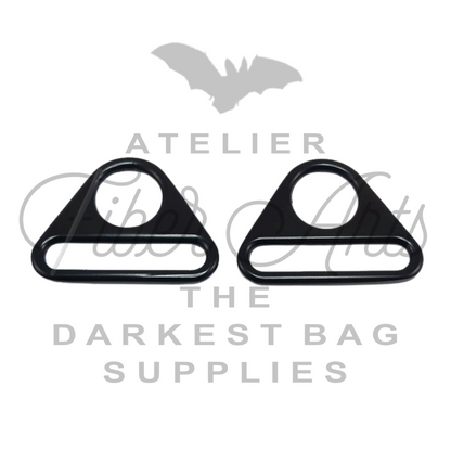 Triangle D-Ring - 25mm (1in) - MATTE BLACK - 2 per pack at Atelier Fiber Arts